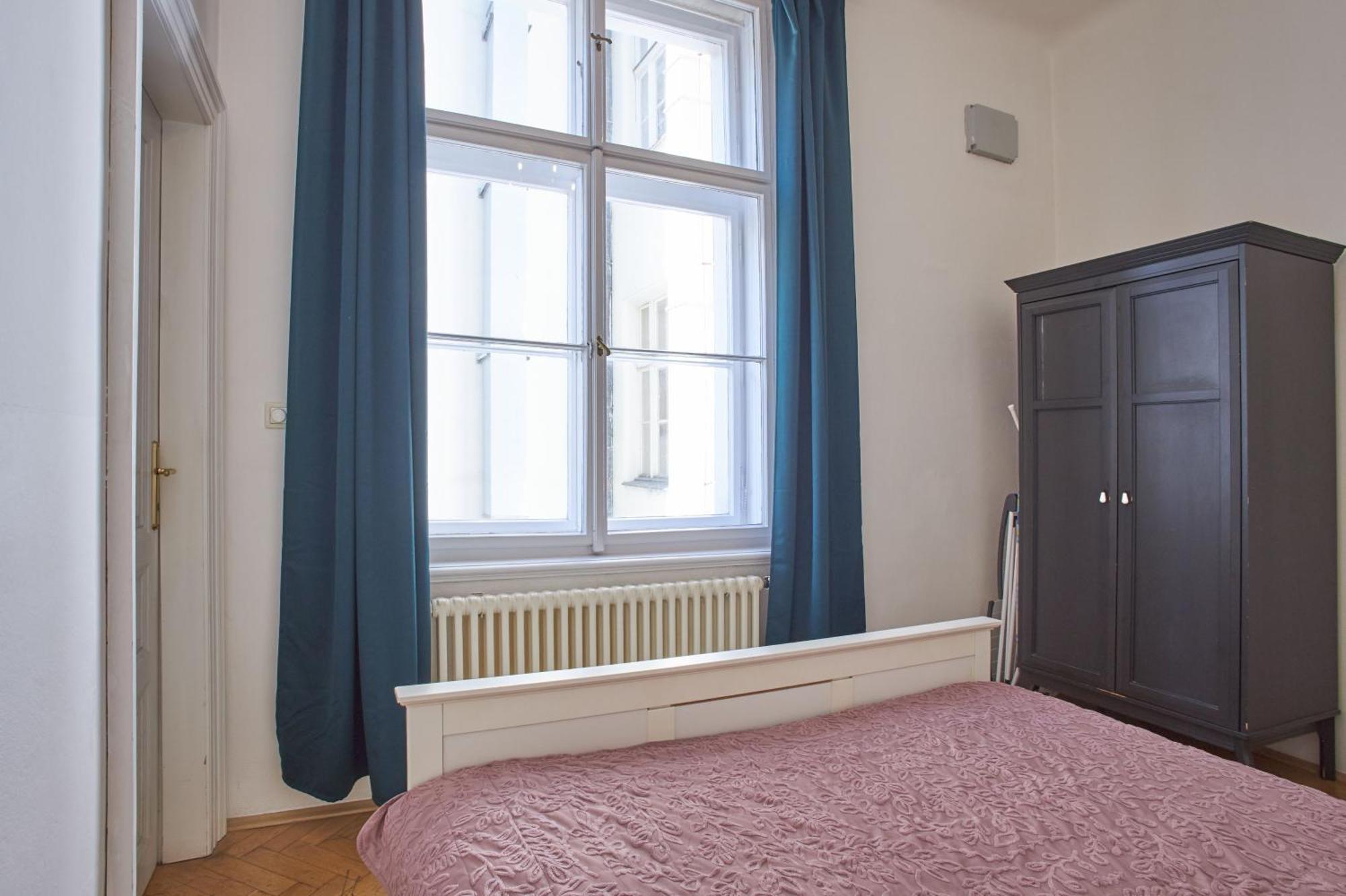 Charles Bridge Premium Residence Prague Exterior photo