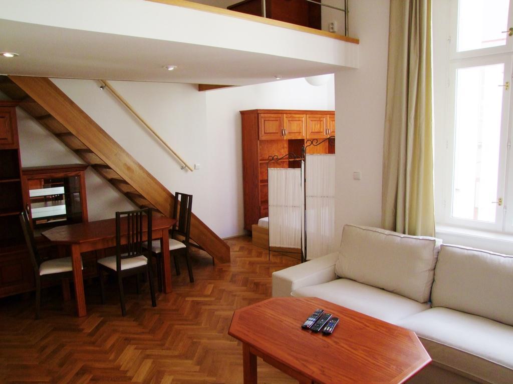 Charles Bridge Premium Residence Prague Exterior photo